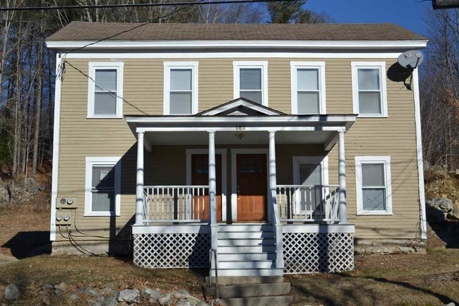 Photo - 182 Main St