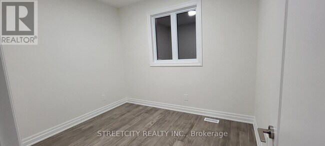 Photo - 2520 Buroak Dr