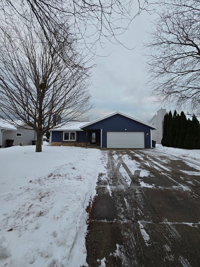 Building Photo - 3601 15th Ave