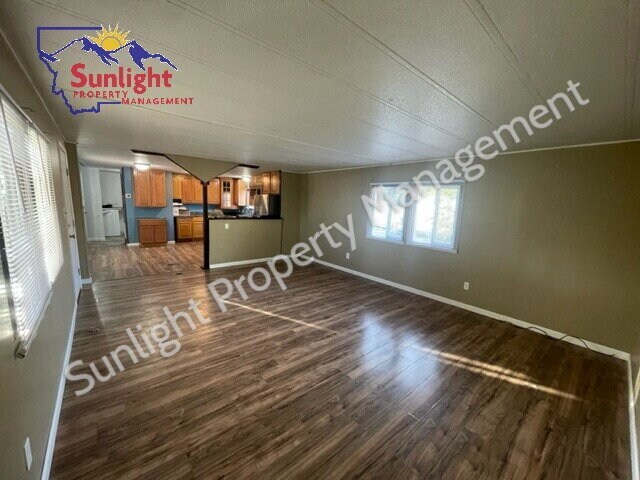 Photo - 3 Bed 2 Bath - Updated!