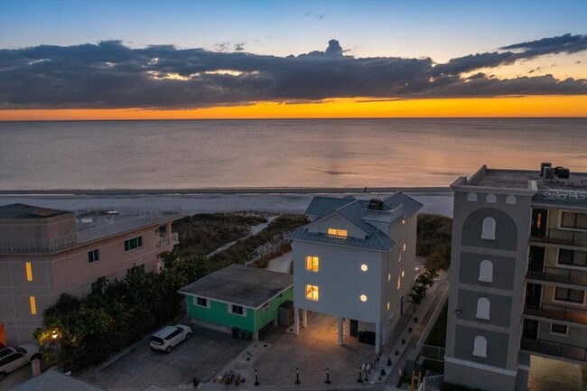 Photo - 17852 Lee Ave