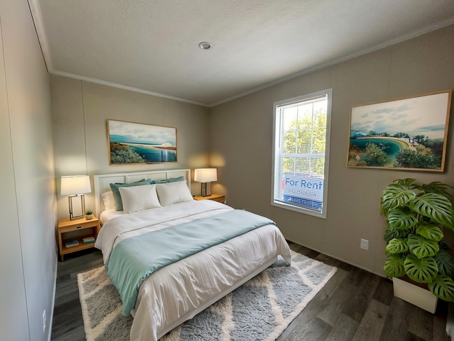 Photo - 11420 Oakgrove Dr