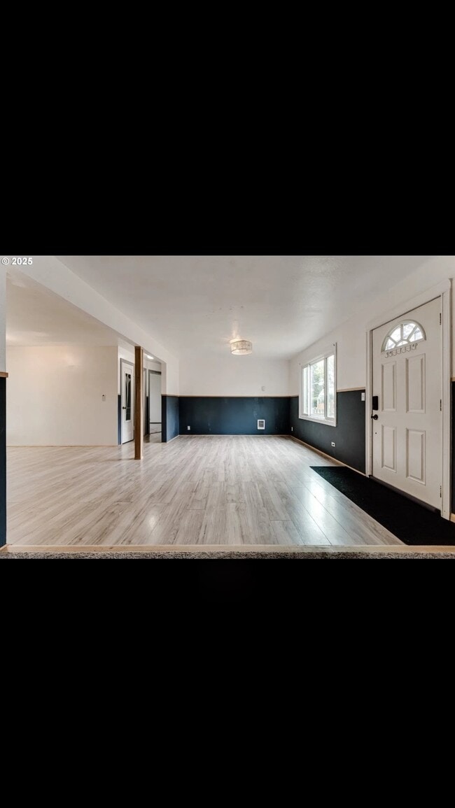 Photo - 155 N McKinley St