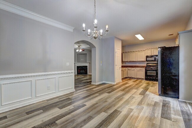 Photo - 118 Meeting Pl Rd