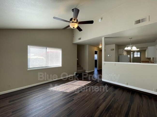 Photo - 2811 Morseman Ave