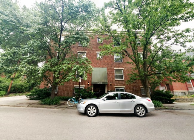 Building Photo - 1304 Pennsylvania Ave Rental