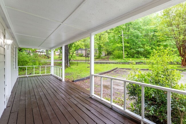 Photo - 91 Circle Dr Unit B