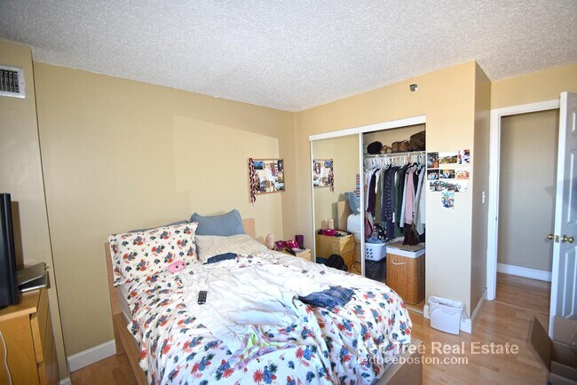 Photo - 15 N Beacon St Unit 602