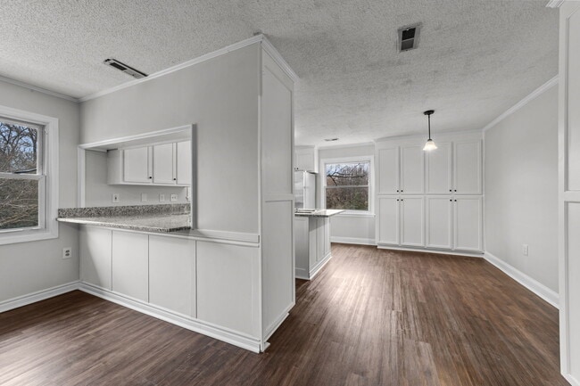 Photo - 1435 Auten Rd