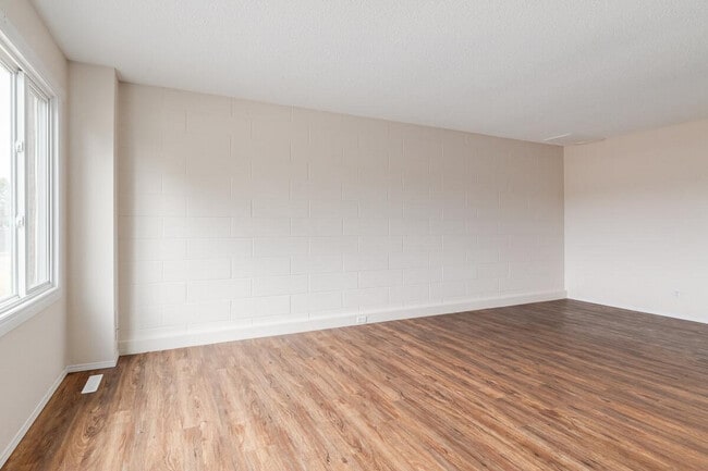 Parkland Townhomes - Parkland Townhomes