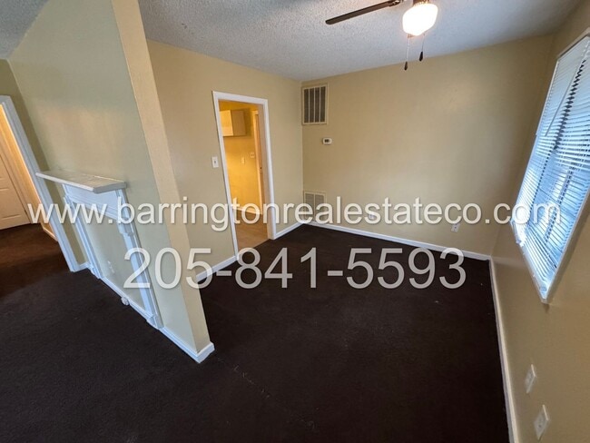 Photo - 1129 Daniel Dr