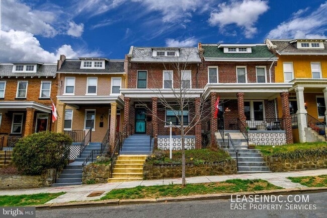 Building Photo - 4709 9th St NW Rental