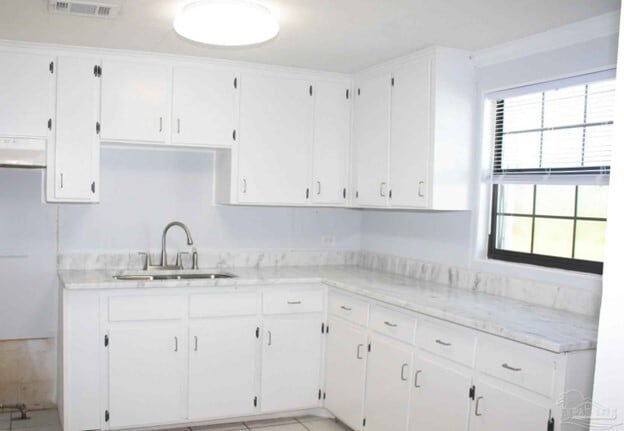 Photo - 6 Tennessee Dr