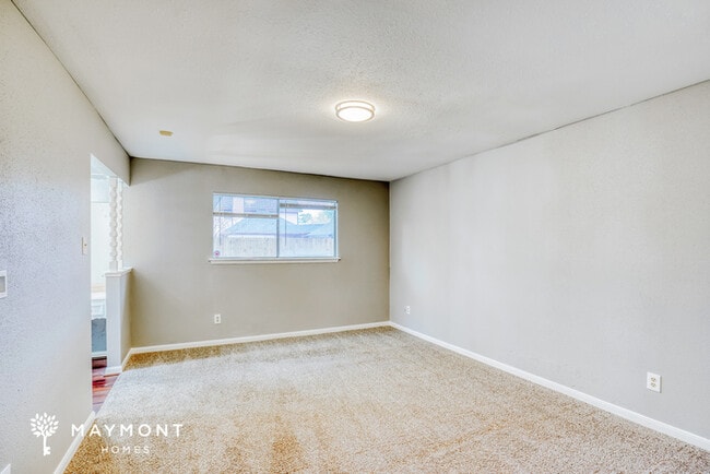 5215 Havenwoods Dr