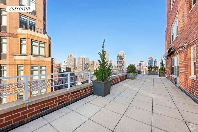 Building Photo - 177 E 75th St Rental