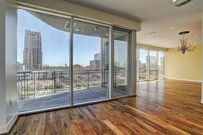 Photo - 1600 Post Oak Blvd
