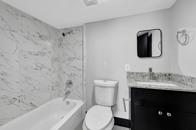 Photo - 1313 10th St