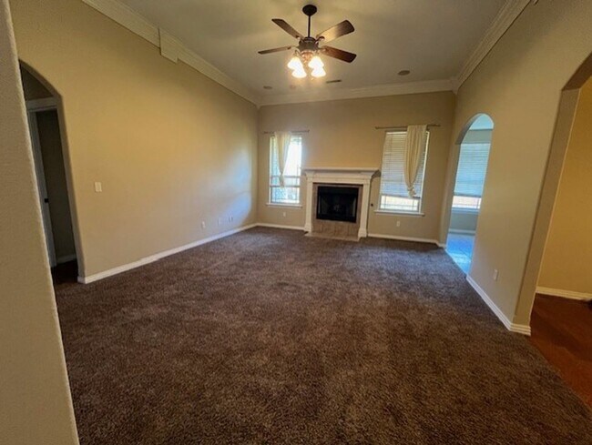 Photo - Great 3 Bedroom!
