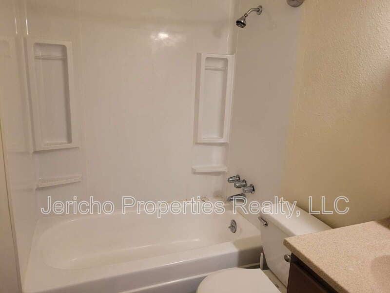 Photo - 5140 Tabor St