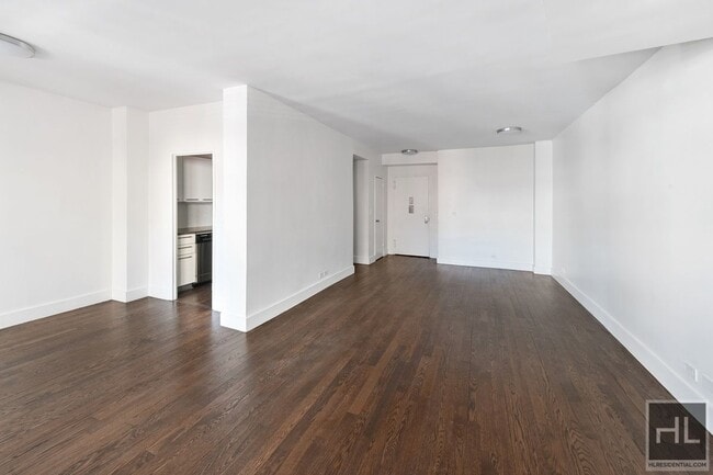 Photo - EAST 63 STREET Unit PHAOO