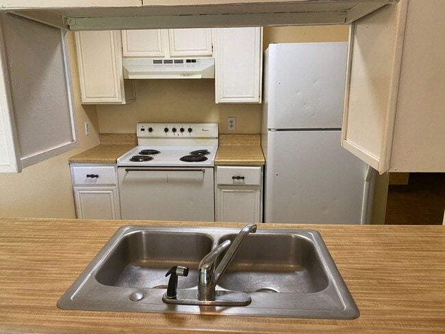 Photo - Quaint 1 Bedroom Ground-Floor Unit in Mid-Town Fort Collins