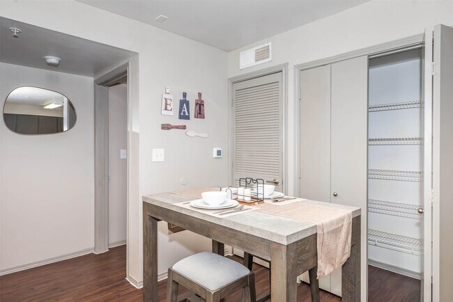 Photo - 1088 Park Plaza Dr Unit D