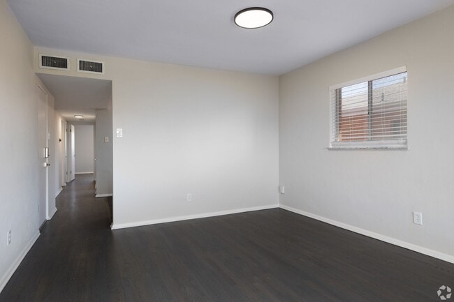 Lindenwood Heights Apartments
