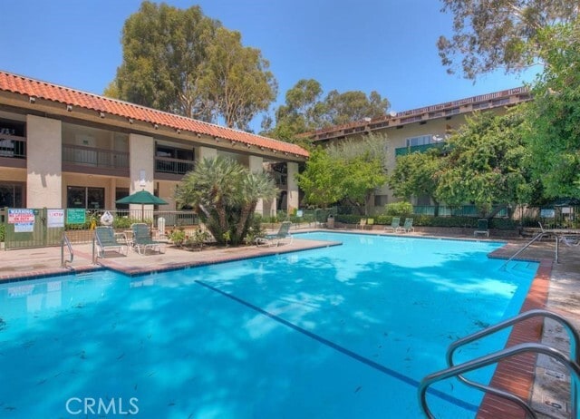 Photo - 5460 White Oak Ave Unit f202