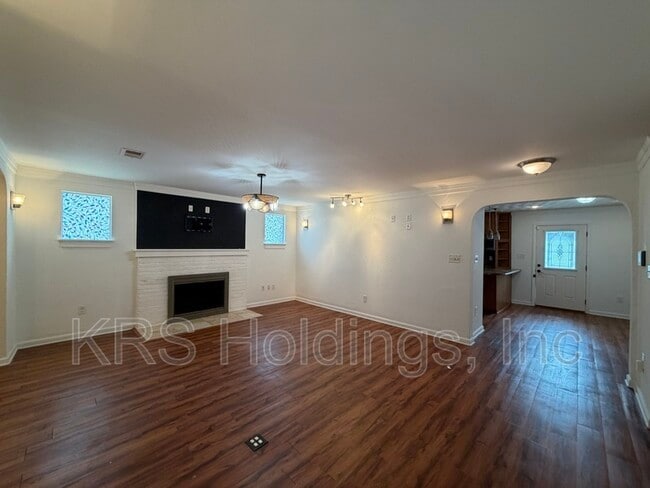 Photo - 28 Gillis Rd