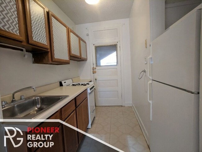 Photo - 622 W Cornelia Ave Unit C624-N2