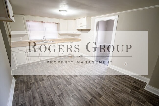 Photo - 610 Park Ave