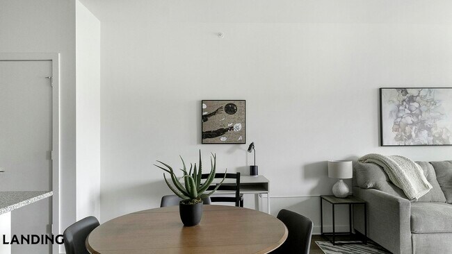 Photo - 2110 Birkhall St Unidad 2130-323