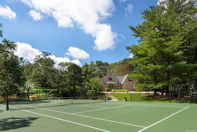 Photo - 643 Stephen Hands Path