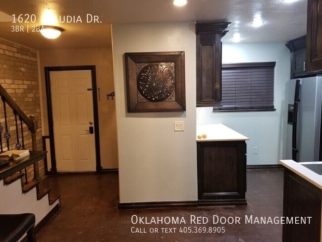 Photo - 1620 Claudia Dr