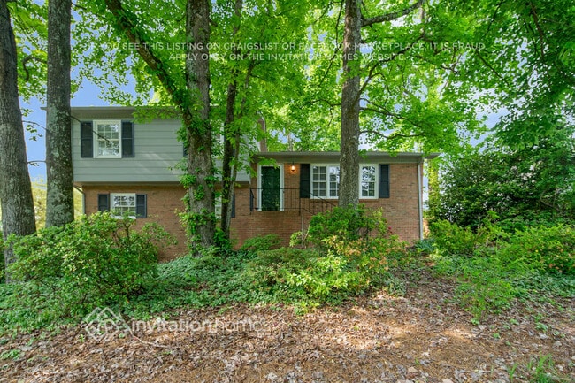 Photo - 929 Eaglewood Ave