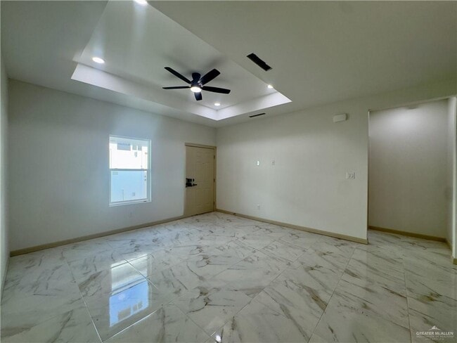 1304 Rosewood Ln Unit 4