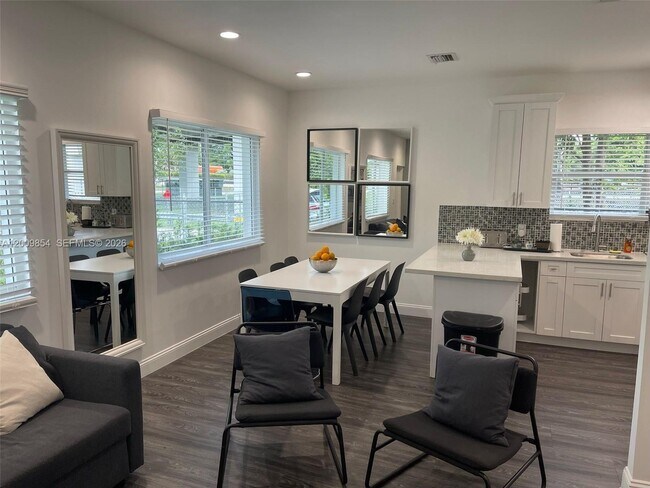 Photo - 4034 NW 23rd Ave
