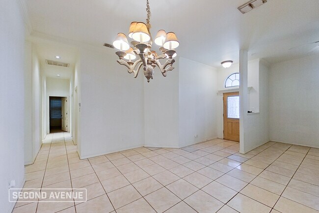 Photo - 6821 Windfilled Cir