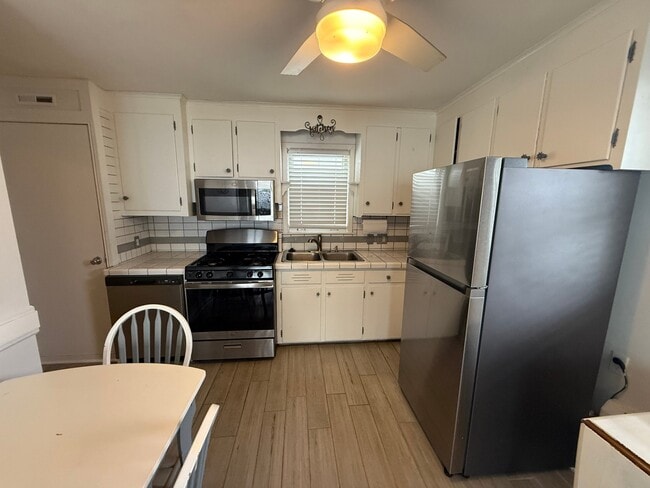 Photo - 19 Kentville Terrace Unit A