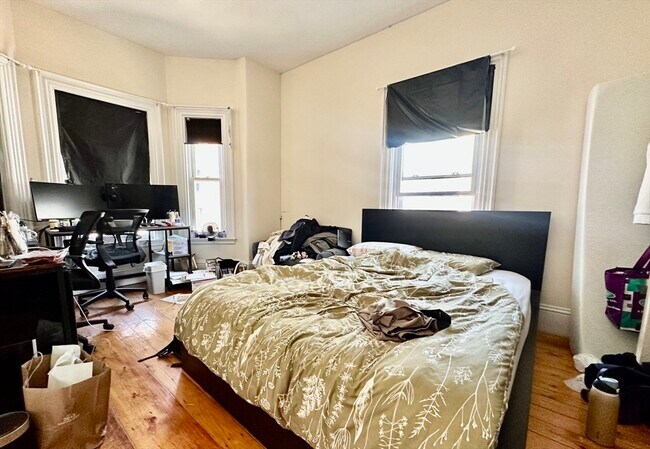 Photo - 22 Highgate St