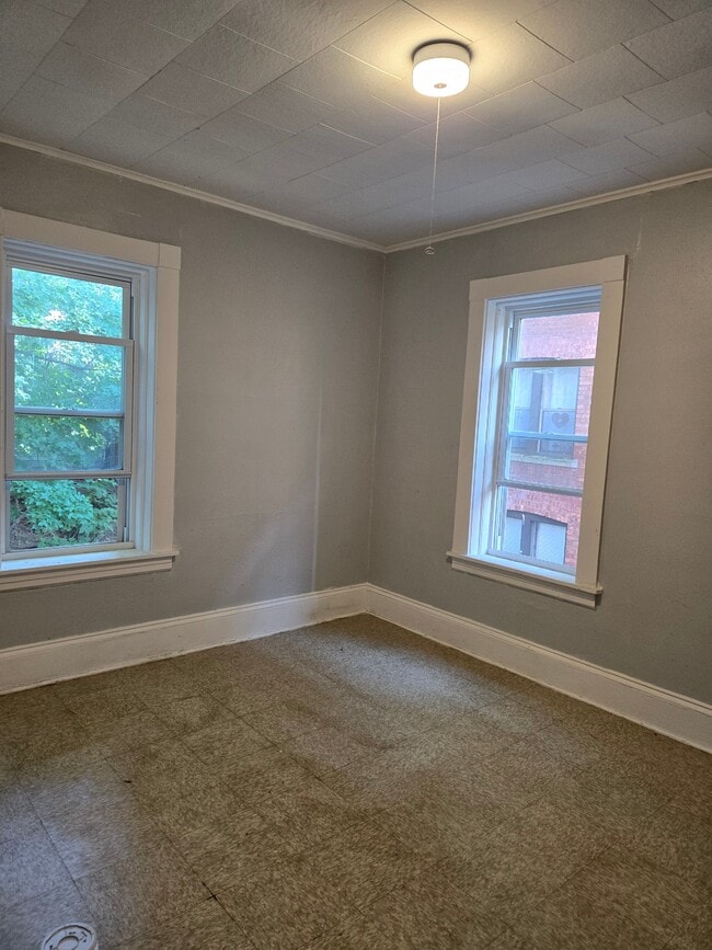 Photo - 236 Locust St Unidad 2R