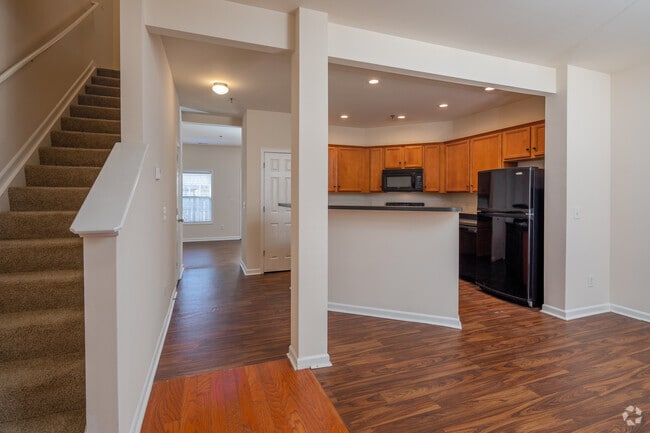 3BR, 2.5BA - Hunter - 1,447SF - Entrance - Chapman's Retreat