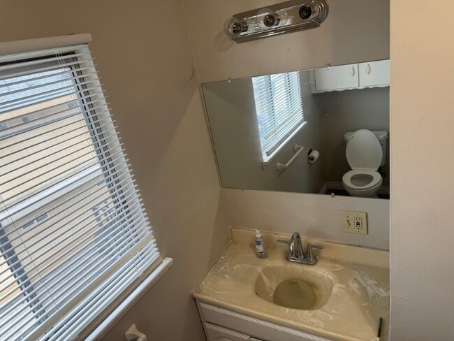 Photo - 2227 W Beverly Blvd Unit 2227