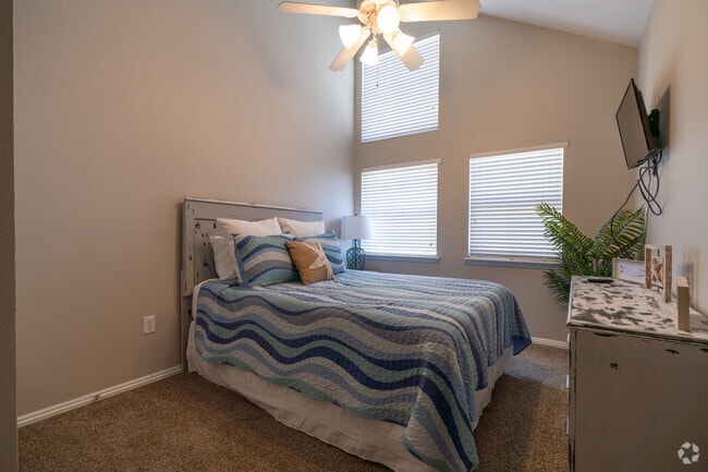 2nd Bedroom 1016SF - Seaside Village