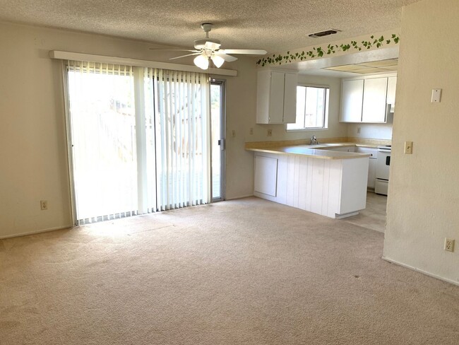 Photo - 1441001/60 Unidad 1441001001