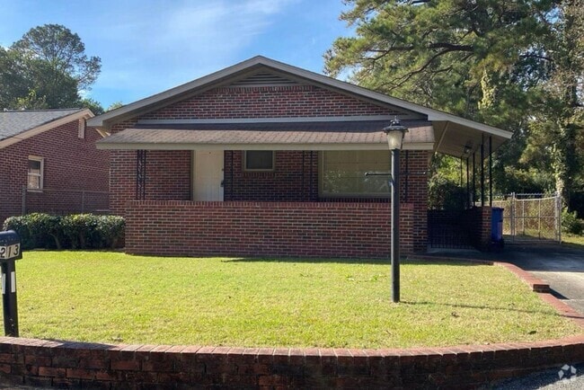Building Photo - 1213 Deerwood St Rental