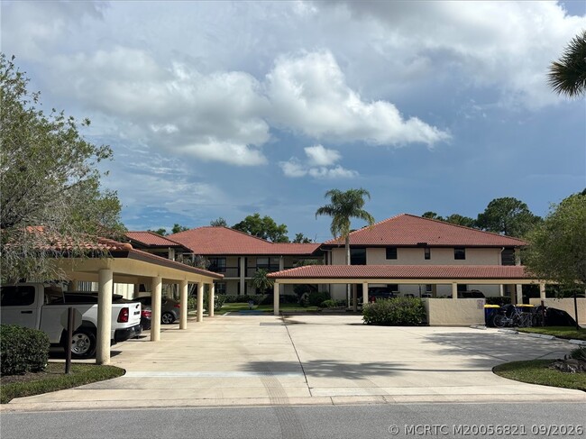 Photo - 360 SW South River Dr Unit 204