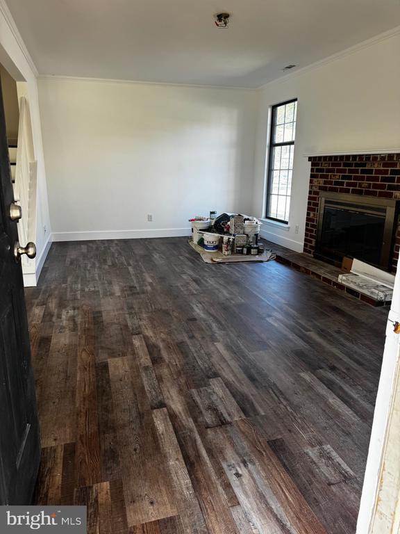 Photo - 633 Foxton Ct