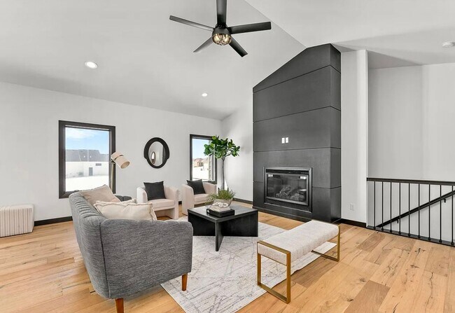 Photo - Brand New 6 Bedroom House in Eastern Sioux...