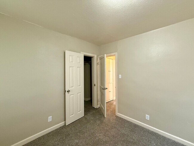 Photo - 607 S Fountain St